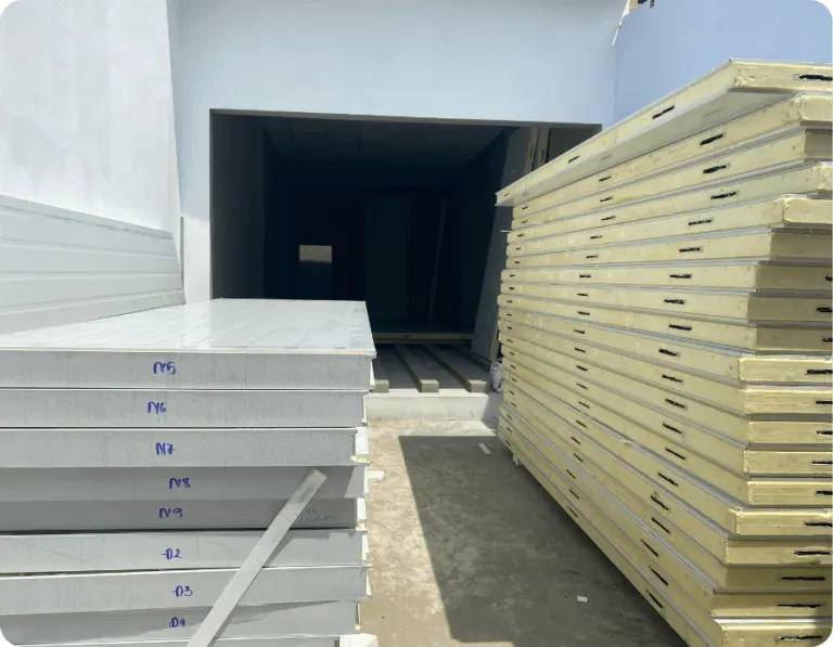 Panel vào vị trí lắp đặt